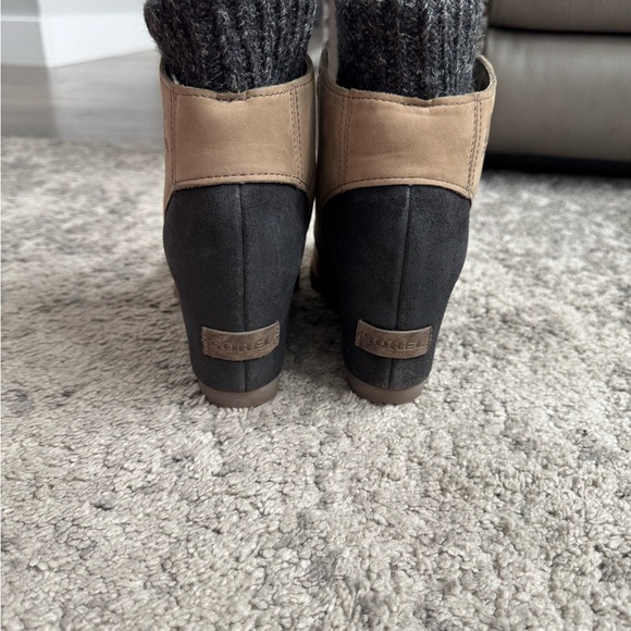 Sorel Women's Joanie Sweater Boot - Olive Black - Picture 5 of 10